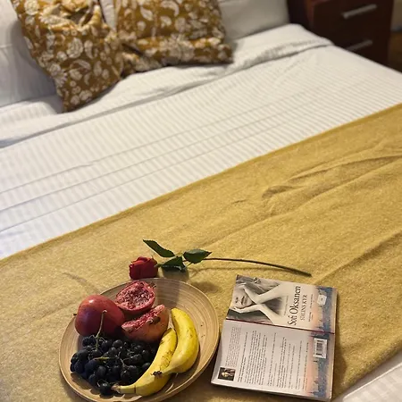 Romantic Bathtube Cismigiu Park 2 Room Apartament Bucharest Exterior photo